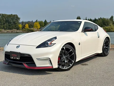 2017 Nissan 370Z NISMO