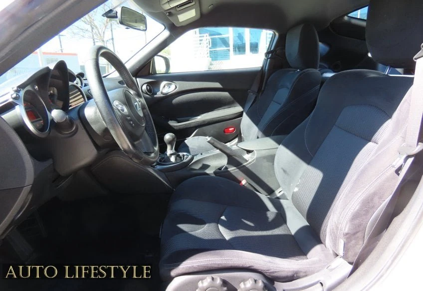 2017 Nissan 370Z 6th Gen - Image 19 of 20