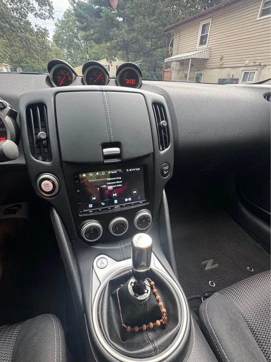 2017 Nissan 370Z 6th Gen - Image 2 of 9