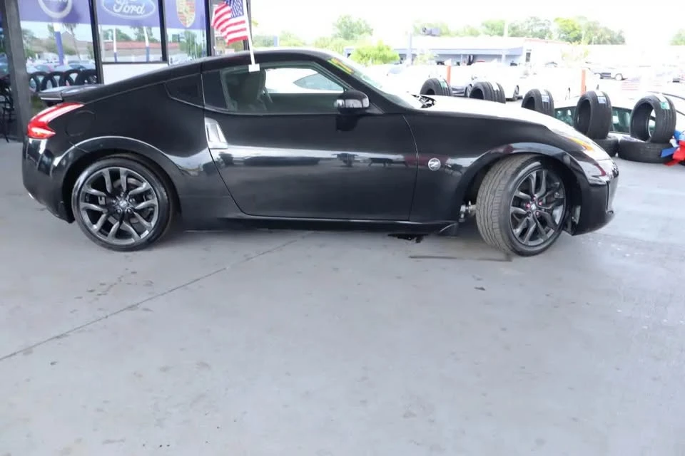 2017 Nissan 370Z 6th Gen - Image 3 of 12