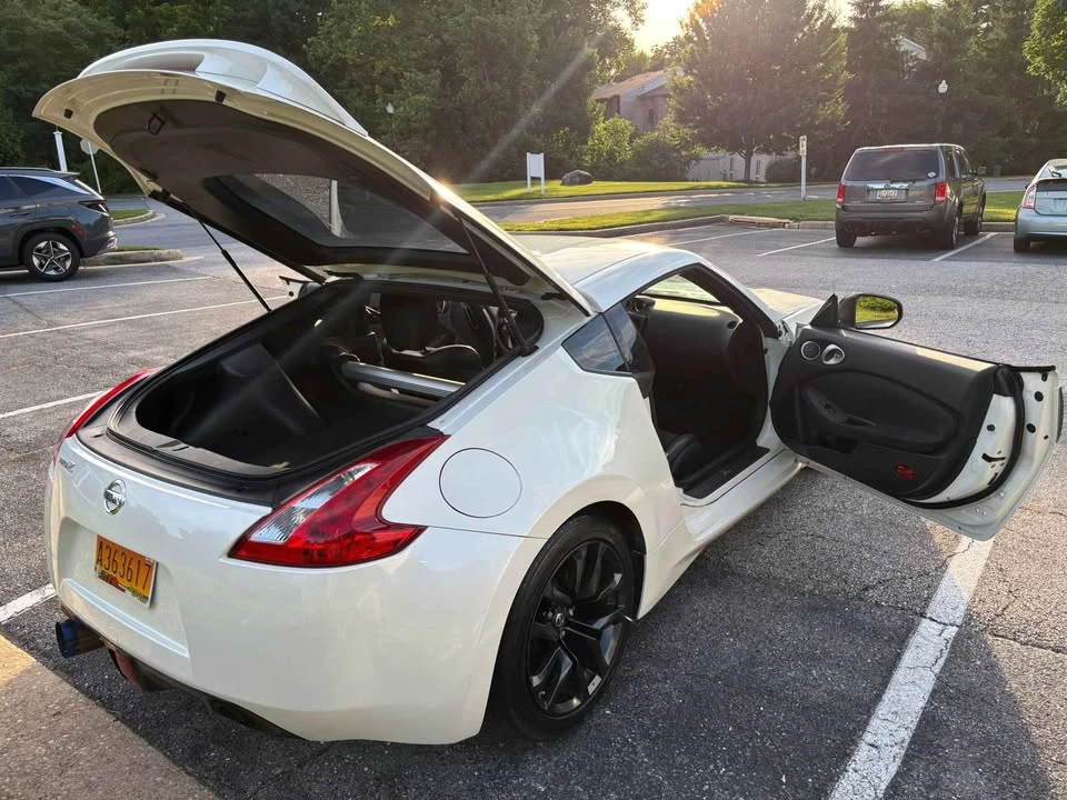 2017 Nissan 370Z 6th Gen - Image 5 of 16
