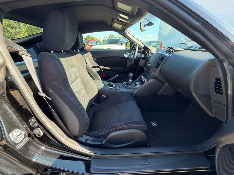 2017 Nissan 370Z 6th Gen - Image 18 of 20