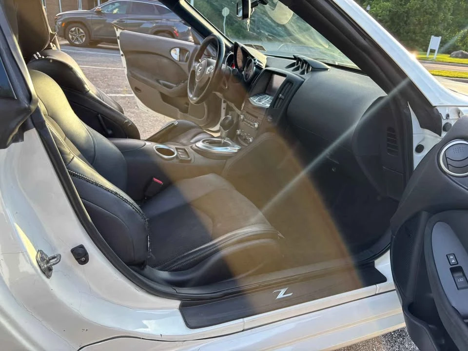 2017 Nissan 370Z 6th Gen - Image 8 of 16