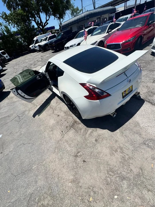 2017 Nissan 370Z 6th Gen - Image 8 of 16
