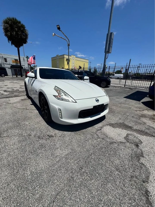 2017 Nissan 370Z 6th Gen - Image 3 of 16