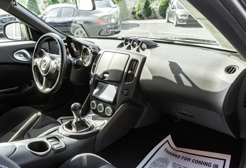 2017 Nissan 370Z 6th Gen - Image 9 of 20