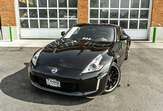 2017 Nissan 370Z Touring