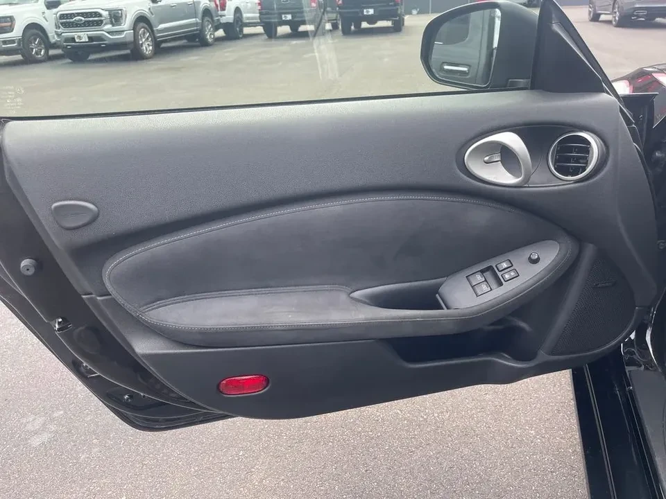 2017 Nissan 370Z 6th Gen - Image 14 of 20