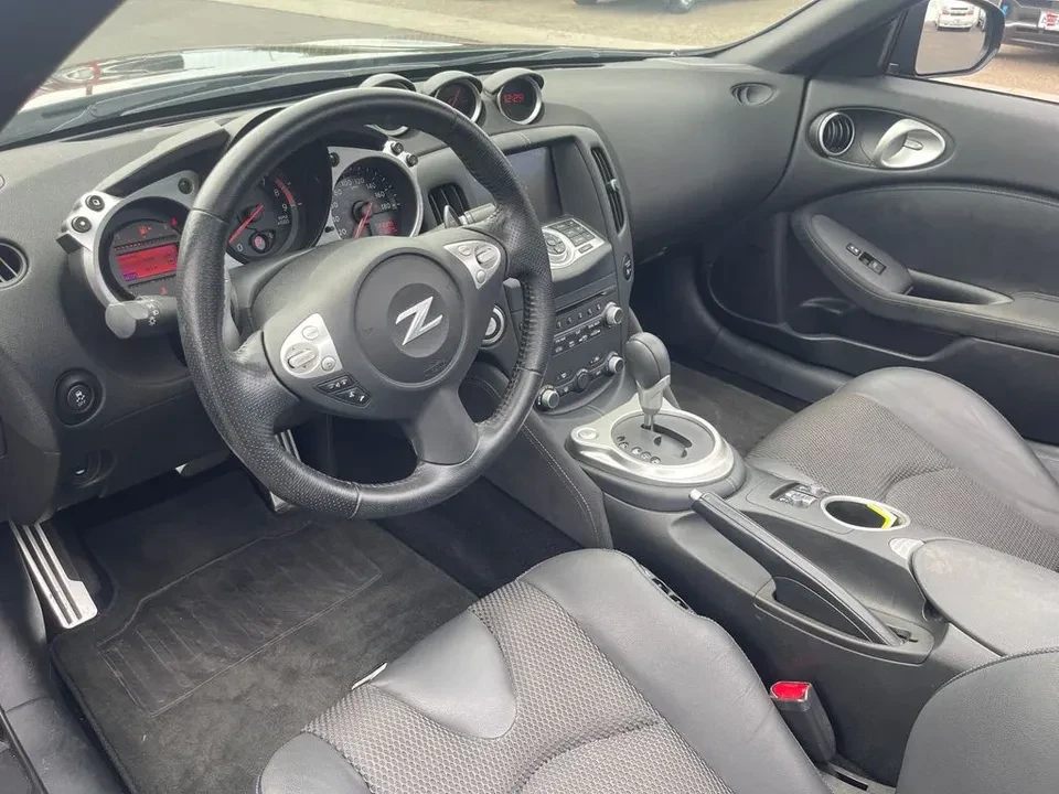 2017 Nissan 370Z 6th Gen - Image 16 of 20