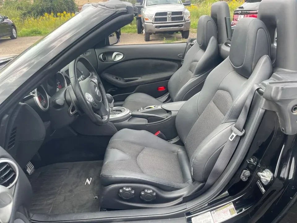 2017 Nissan 370Z 6th Gen - Image 17 of 20
