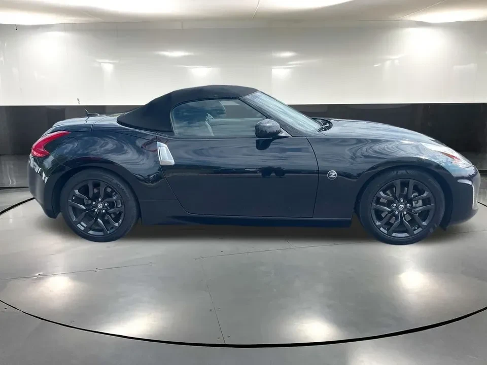 2017 Nissan 370Z 6th Gen - Image 3 of 20