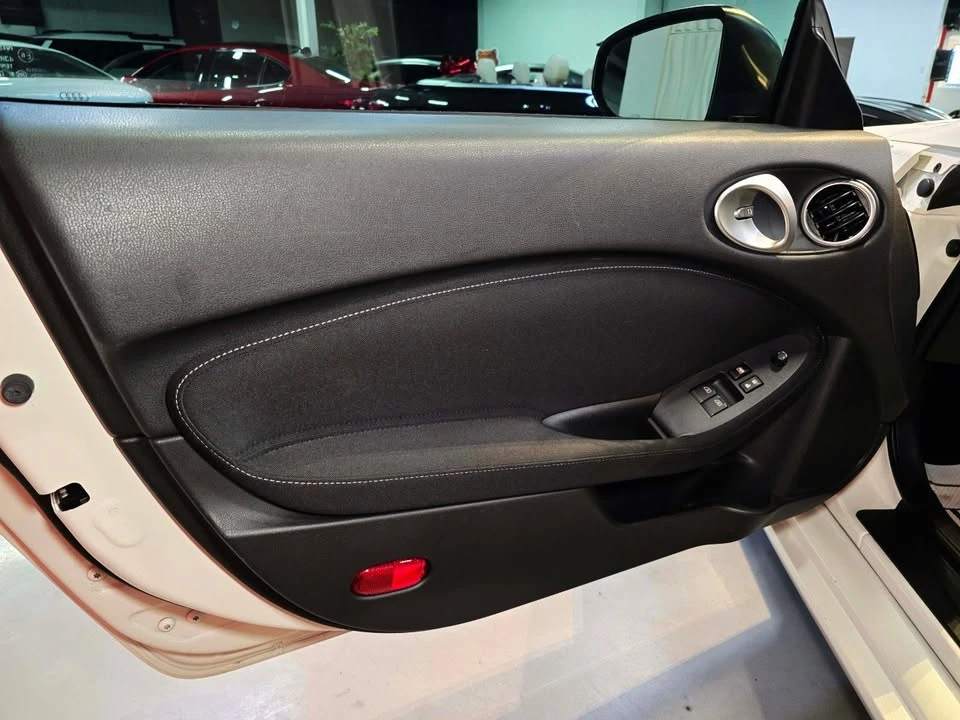 2017 Nissan 370Z 6th Gen - Image 12 of 20