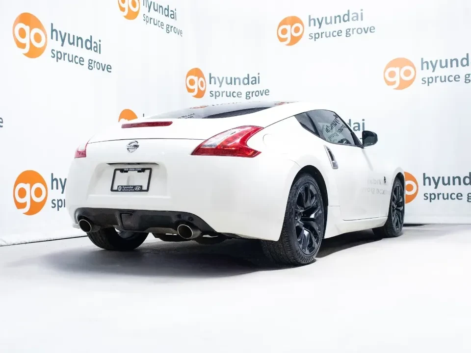2017 Nissan 370Z 6th Gen - Image 4 of 13
