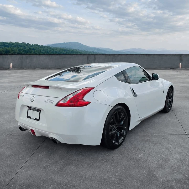 2017 Nissan 370Z 6th Gen - Image 5 of 19