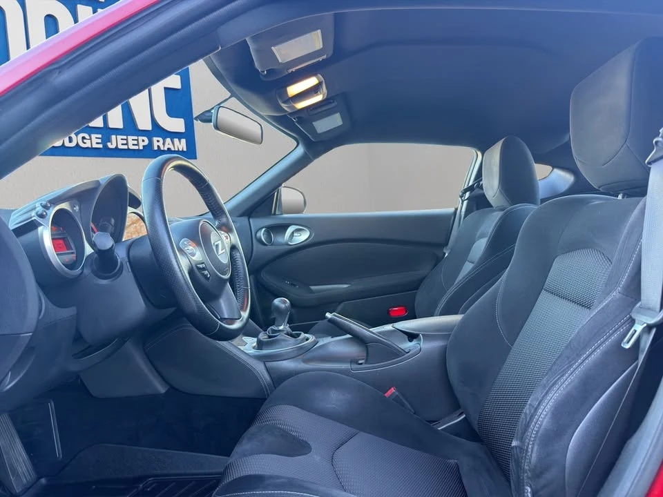2017 Nissan 370Z 6th Gen - Image 5 of 7