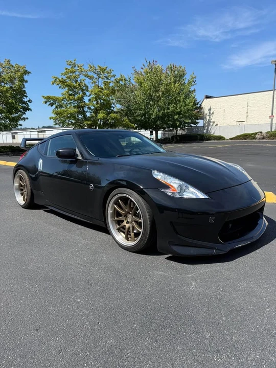 2017 Nissan 370Z 6th Gen - Image 8 of 12