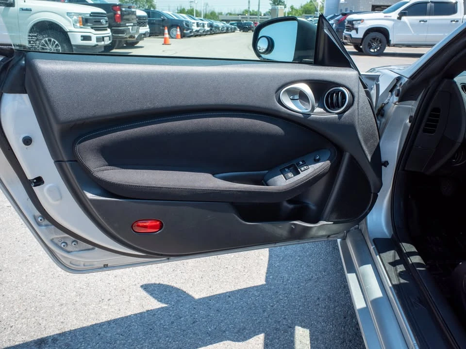 2017 Nissan 370Z 6th Gen - Image 12 of 20