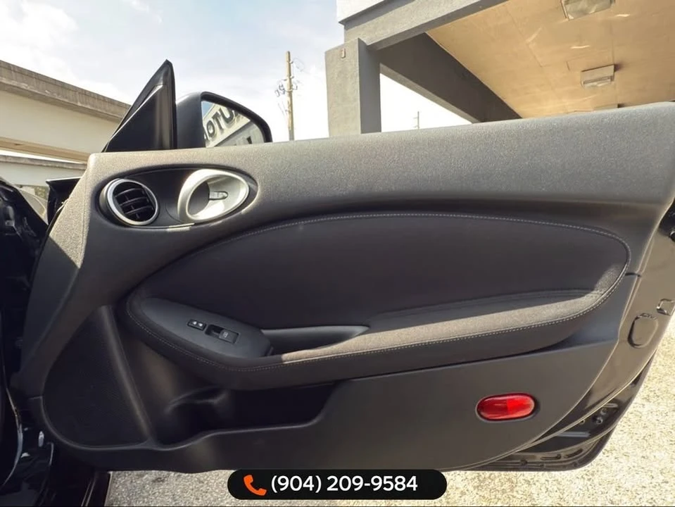 2017 Nissan 370Z 6th Gen - Image 17 of 18