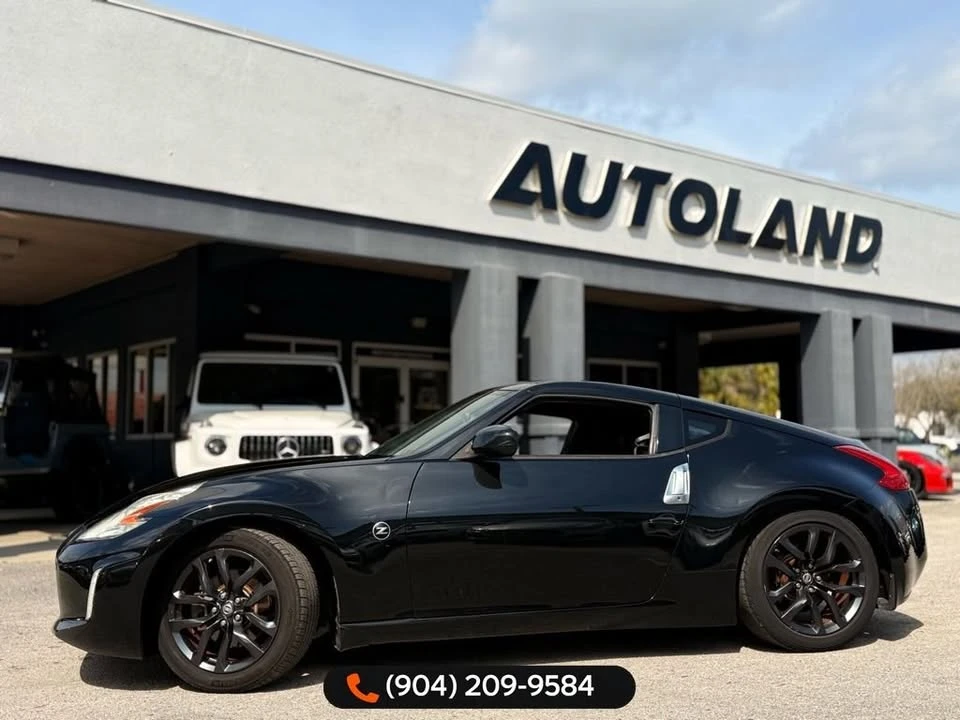 2017 Nissan 370Z 6th Gen - Image 4 of 15
