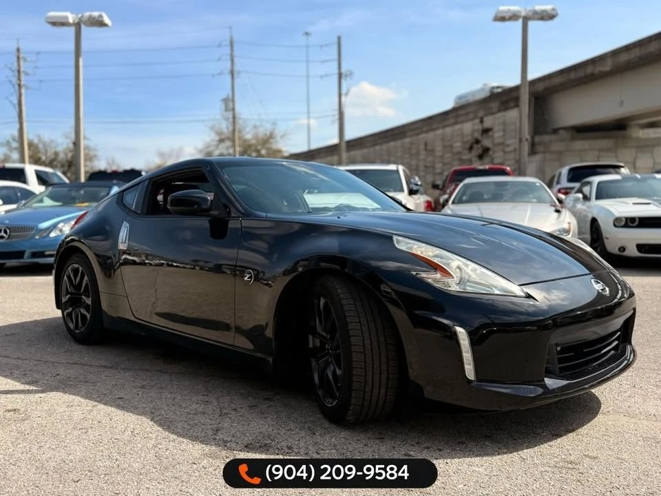 2017 Nissan 370Z 6th Gen - Image 9 of 15