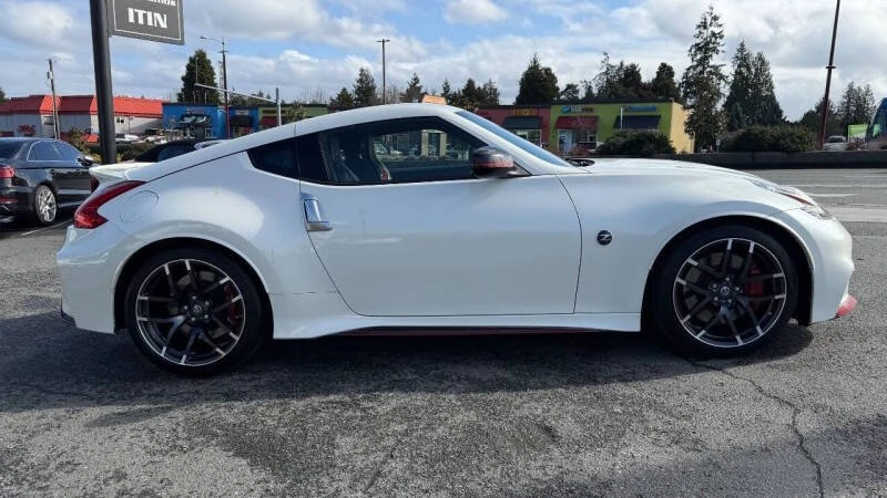 2017 Nissan 370Z 6th Gen - Image 9 of 20