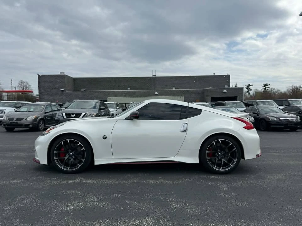 2017 Nissan 370Z 6th Gen - Image 4 of 8