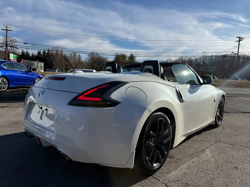 2017 Nissan 370Z 6th Gen - Image 5 of 20