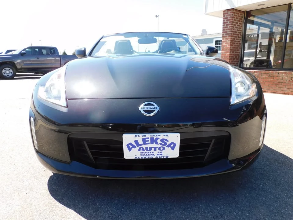 2017 Nissan 370Z 6th Gen - Image 2 of 13