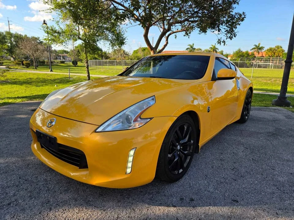 2017 Nissan 370Z 6th Gen - Image 6 of 10