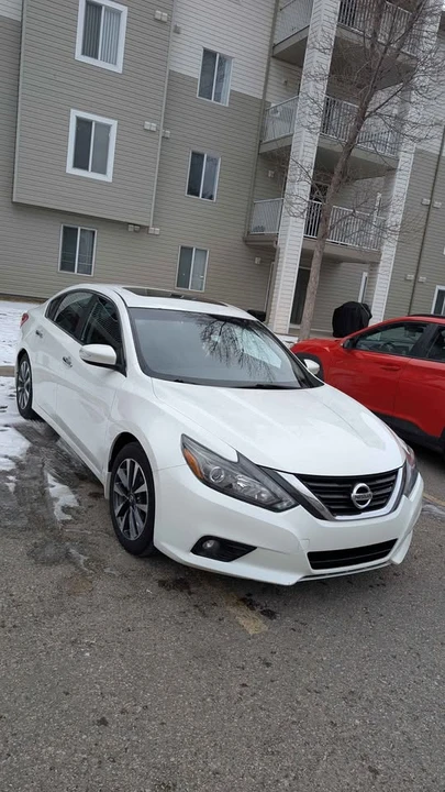 2017 Nissan Altima 5th Gen - Image 9 of 9