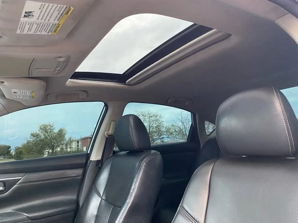 2017 Nissan Altima 5th Gen - Image 11 of 20