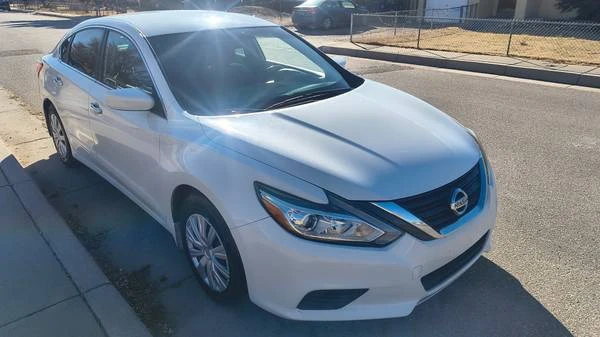 2017 Nissan Altima 5th Gen - Image 3 of 9