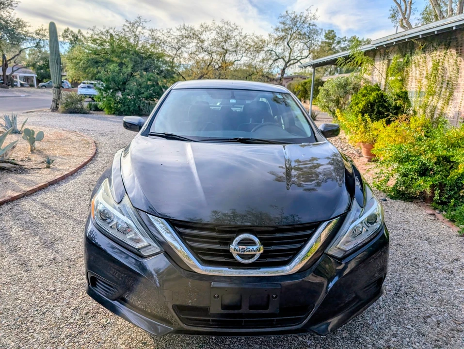2017 Nissan Altima 5th Gen - Image 5 of 9