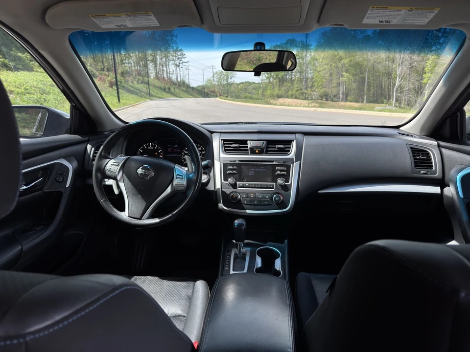 2017 Nissan Altima 5th Gen - Image 10 of 11