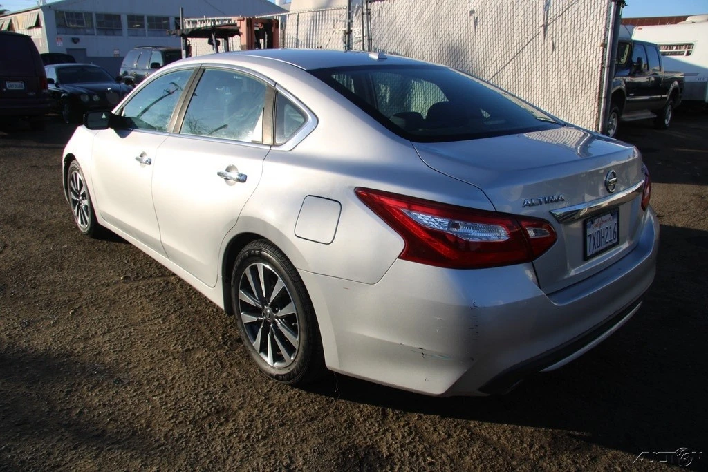 2017 Nissan Altima 5th Gen - Image 6 of 21