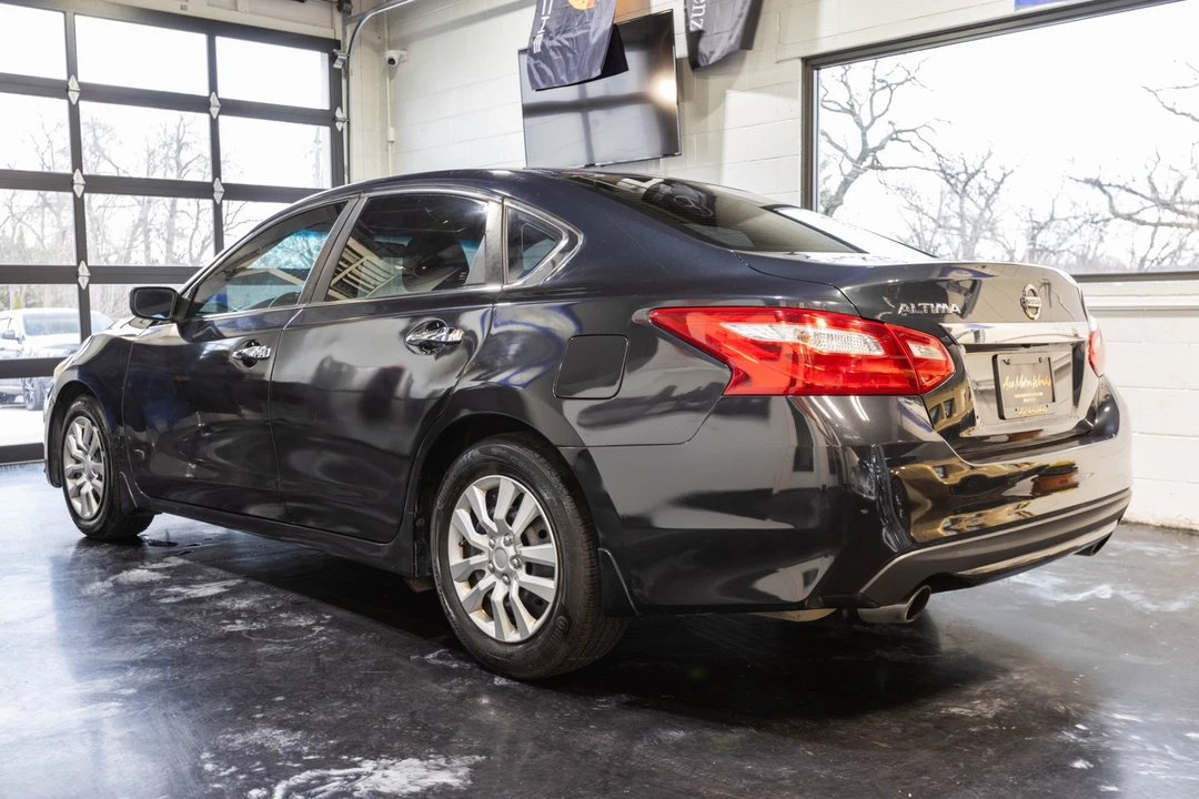 2017 Nissan Altima 5th Gen - Image 8 of 31