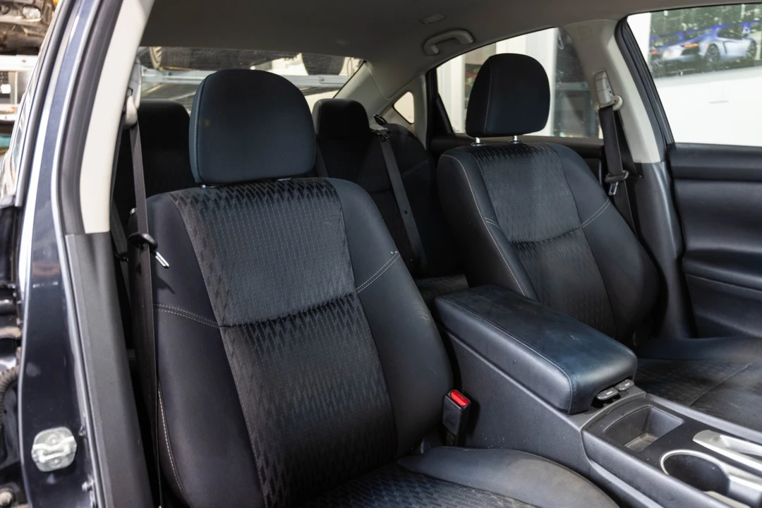 2017 Nissan Altima 5th Gen - Image 28 of 31
