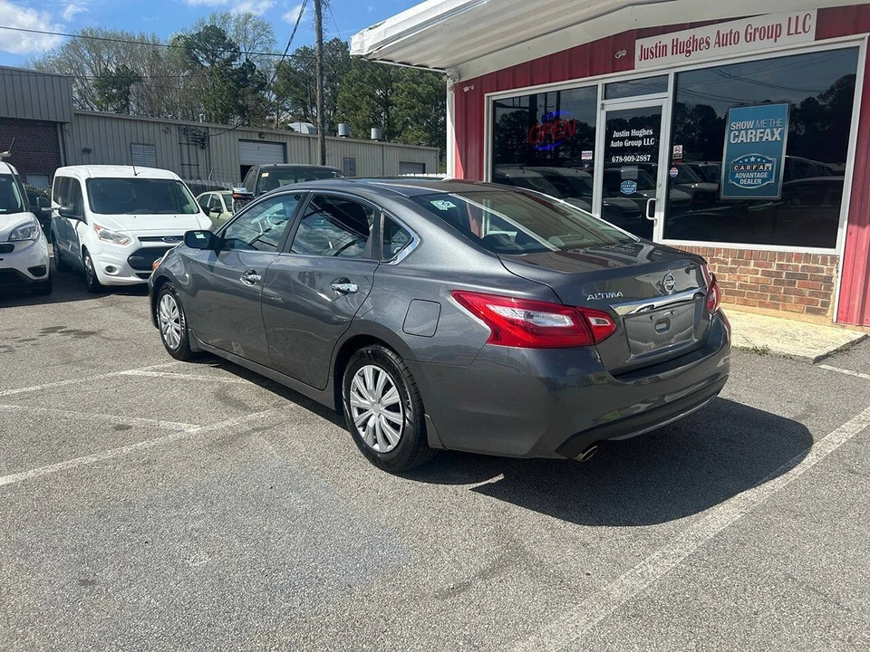 2017 Nissan Altima 5th Gen - Image 3 of 21