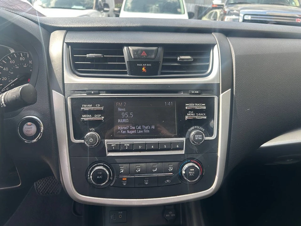 2017 Nissan Altima 5th Gen - Image 14 of 21