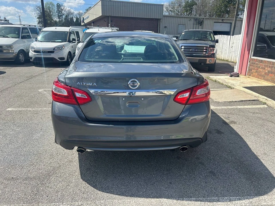 2017 Nissan Altima 5th Gen - Image 4 of 21