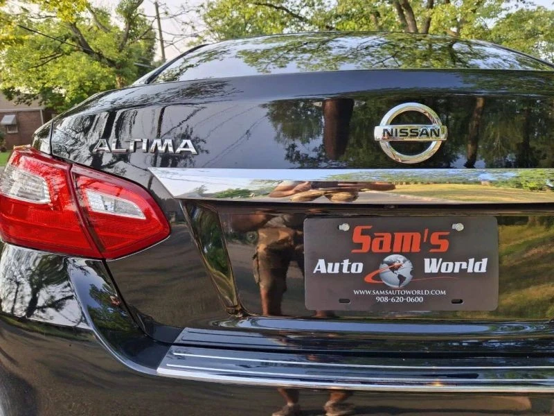 2017 Nissan Altima 5th Gen - Image 7 of 12