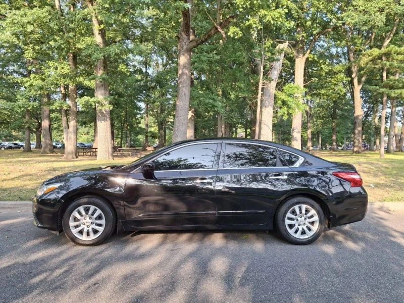 2017 Nissan Altima 5th Gen - Image 5 of 12