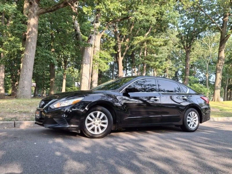 2017 Nissan Altima 5th Gen - Image 2 of 12