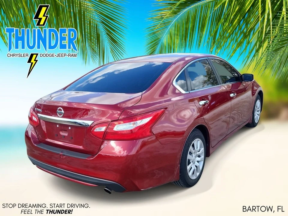 2017 Nissan Altima 5th Gen - Image 4 of 12