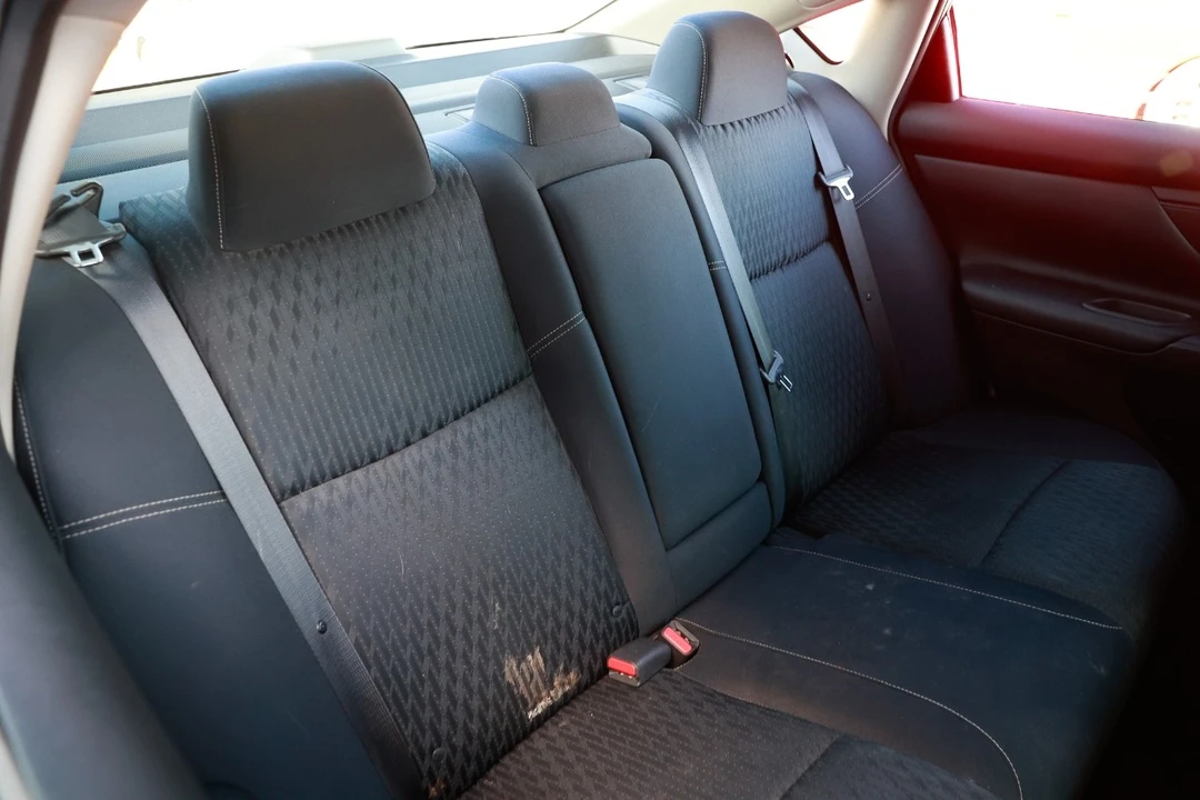 2017 Nissan Altima 5th Gen - Image 14 of 21