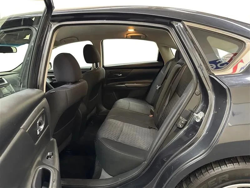 2017 Nissan Altima 5th Gen - Image 10 of 12