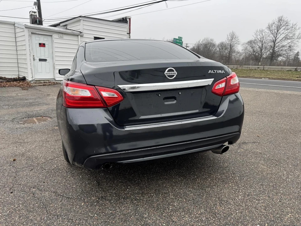 2017 Nissan Altima 5th Gen - Image 25 of 25