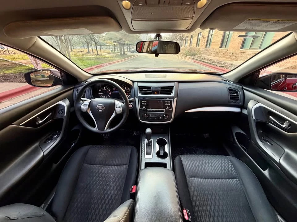 2017 Nissan Altima 5th Gen - Image 9 of 13