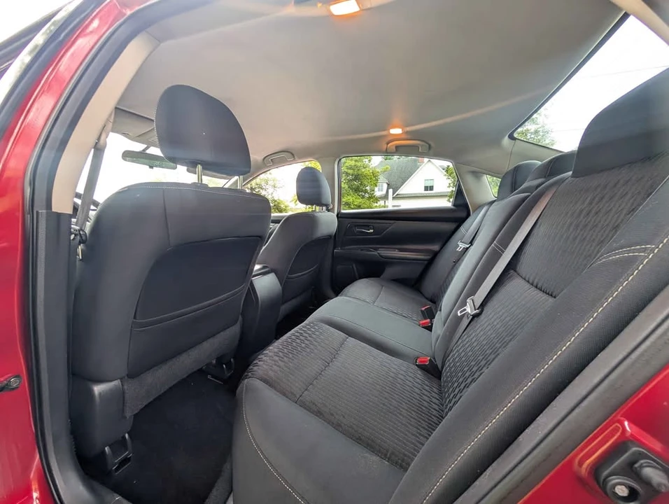 2017 Nissan Altima 5th Gen - Image 7 of 8