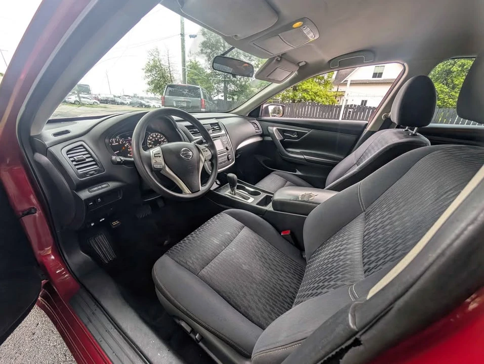 2017 Nissan Altima 5th Gen - Image 6 of 8
